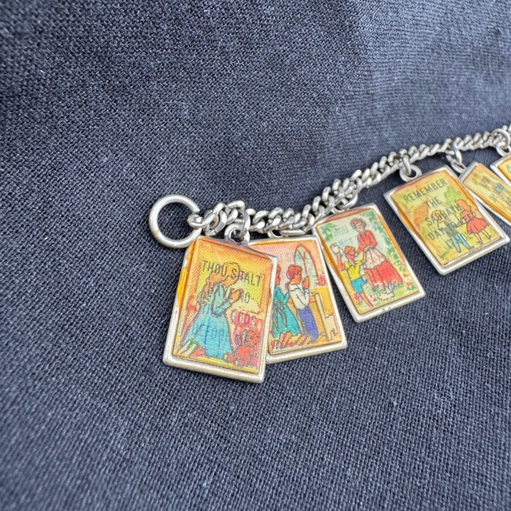 Vintage Ten Commandments Charm Bracelet Hologram 6.75 Inch Childrens